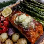 sheet pan salmon lemon garlic butter - featured image